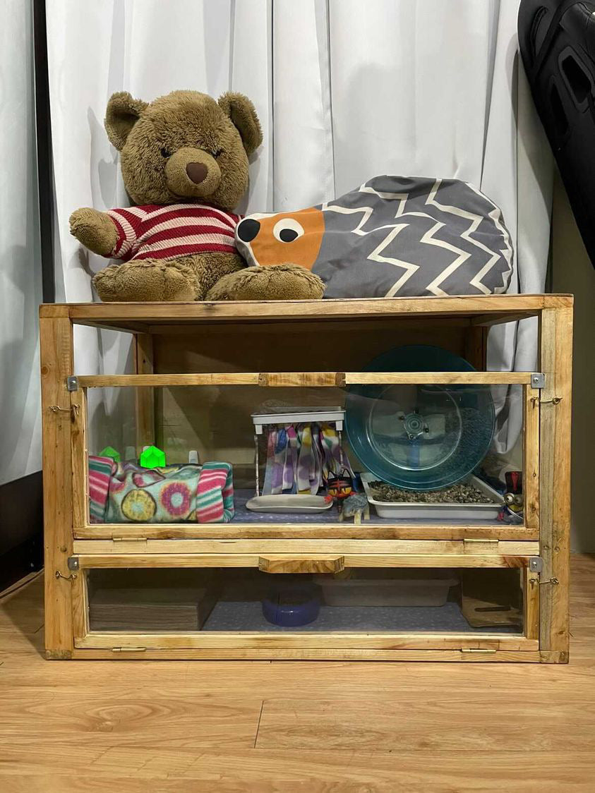 Hedgehog Hutch/Hide (Indoor)